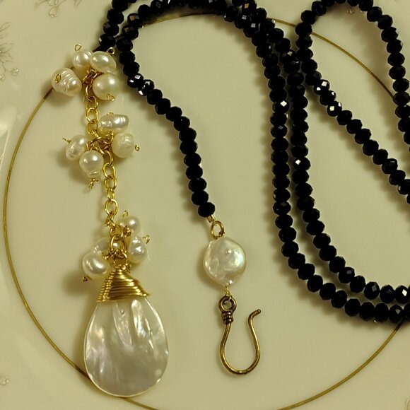 Artisan Fresh Water Mother of Pearl, Coin Pearls Faceted Crystal Necklace - Picture 4 of 5